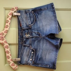 Delia's Riley size 2 denim short